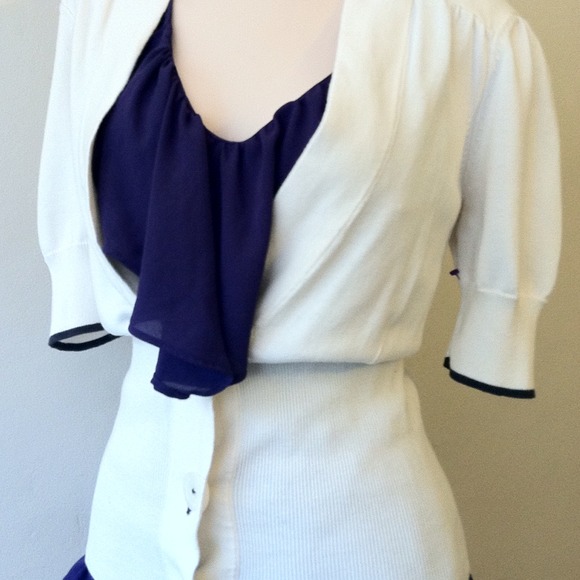 ⛔Sold⚡Flash sale⚡Banana Republic sweater - Picture 3 of 4