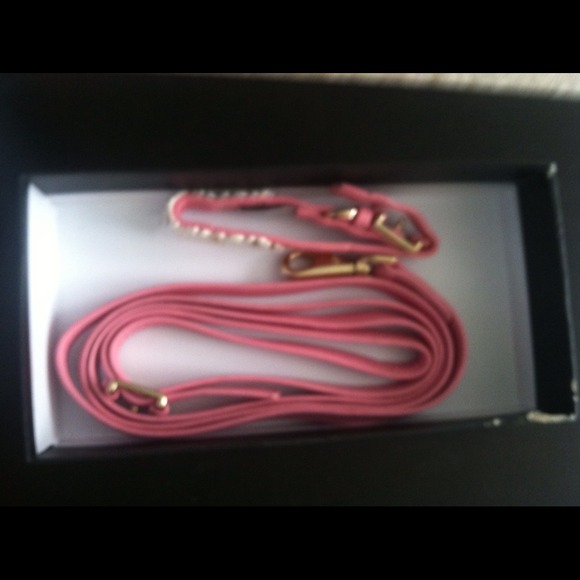 Oscar de la renta brand new dog collar and leash