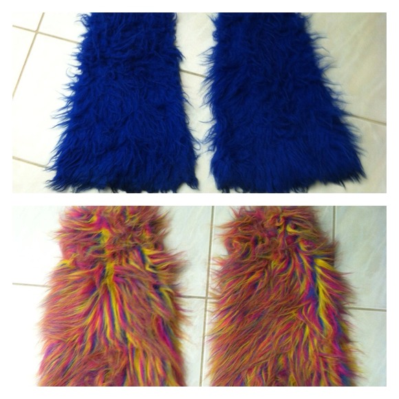 Bundle for @jelinamarie 2 GoGo Fluffies