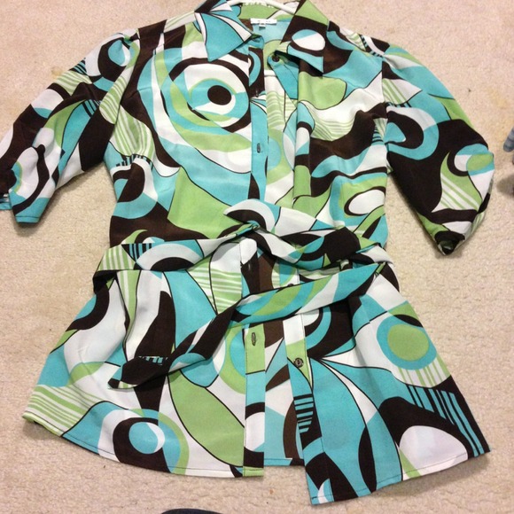 Different color top !:)