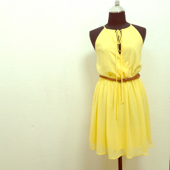RESERVED NWT Forever 21 Yellow Chiffon Dress