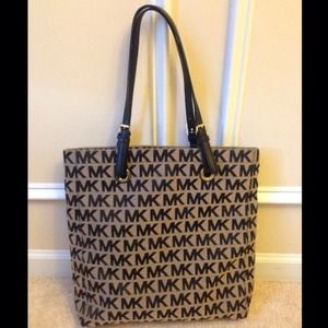 Michael Kors Purse Will negotiate