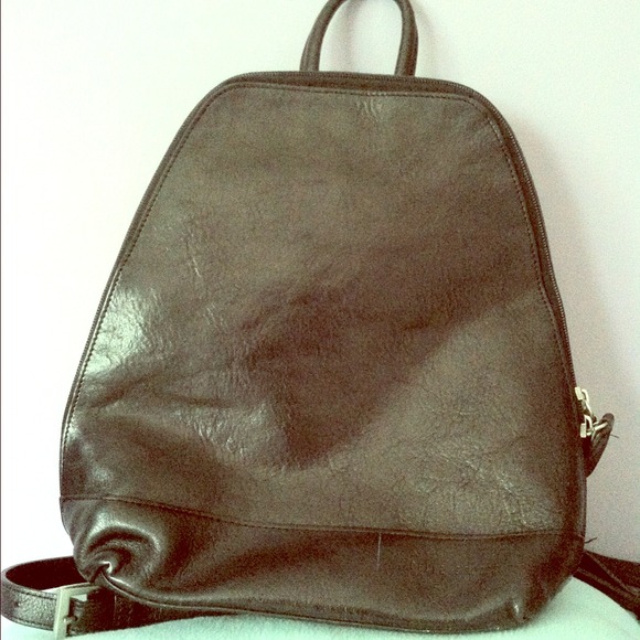 Wilson Leather by Pelle Studio backpack sling bag