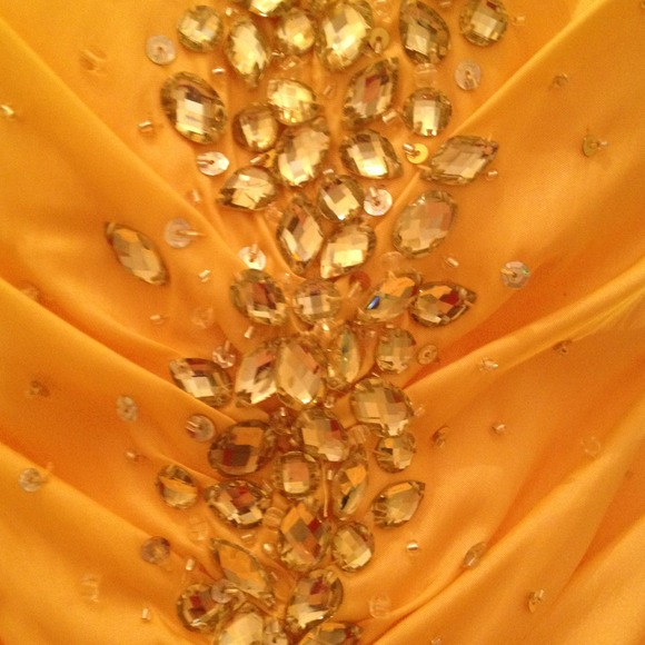 Prom 💎 Dress! - Picture 3 of 4