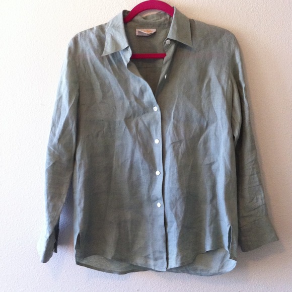 ***SOLD Brooks Brothers Linen Shirt in Green $98