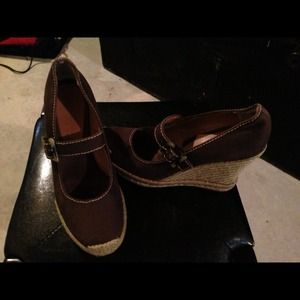 Tommy Hillfiger brown wedge heel