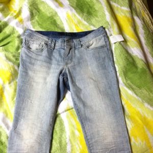 Jessica Simpson forever low rise capris
