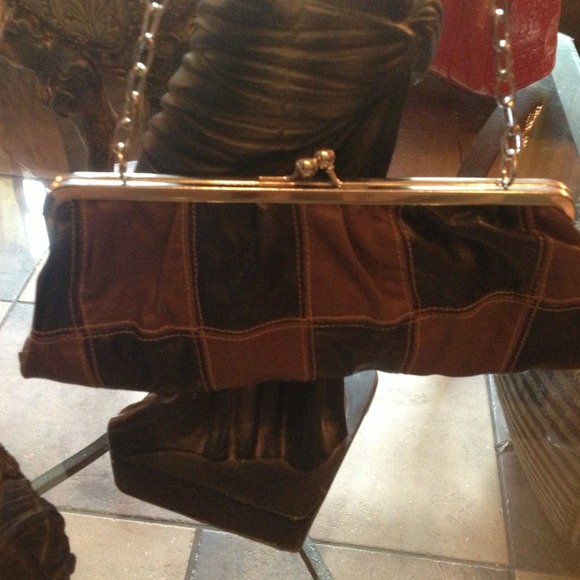 Chateau evening leather bag!