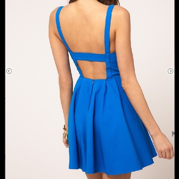 ❌SOLD❌ on threadflip ASOS Petite Strappy Skater - Picture 2 of 2
