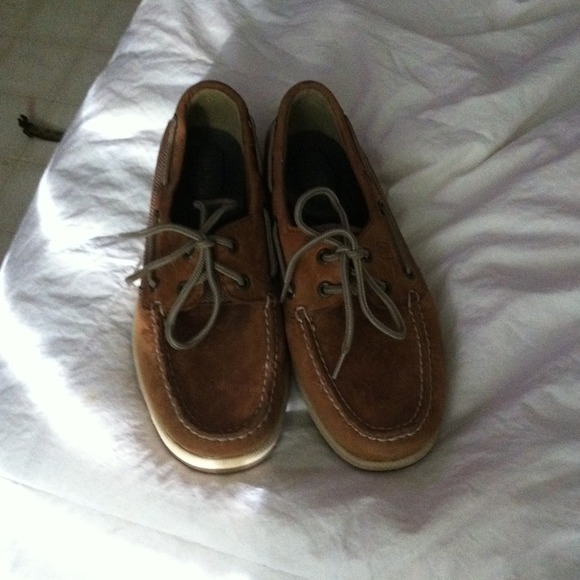 Brown leather Sperry's.