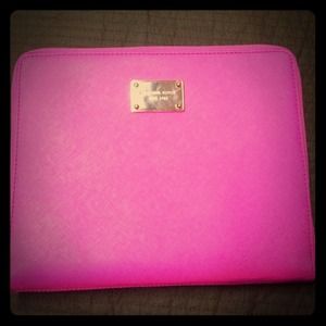 MK Hot Pink Saffiano Ipad 2&3 Zip Case