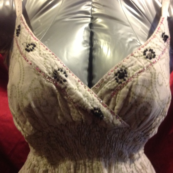 Cute ladies summer top/ reduced - Picture 2 of 3