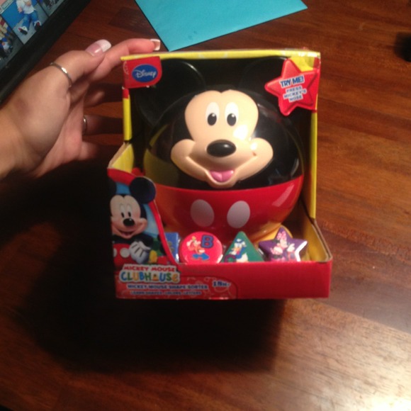 ❌Sold❌Mickey Mouse Shape Sorter