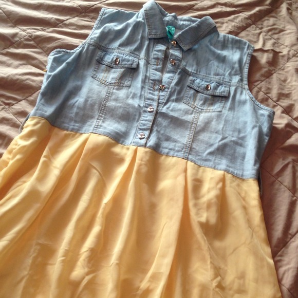 Sold🚫🚫🚫 - Picture 2 of 3