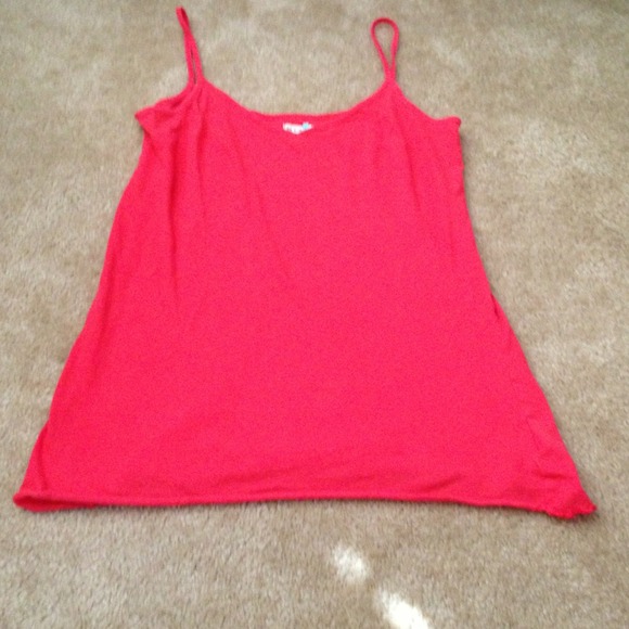 Plain tank