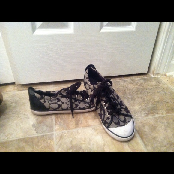 ✂✂✂coach shoes pp only✂✂✂