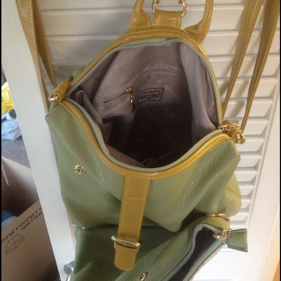 Philosophy 2-in-1 Styled Bag - Picture 3 of 4