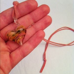💚Glass Heart Necklace💚