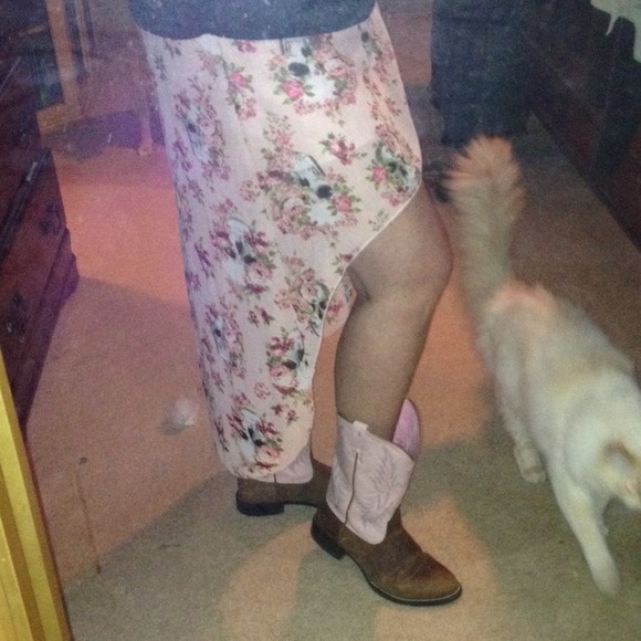 PNKchiffon skull floral high low skirt⭕️PROMISED⭕️ - Picture 2 of 4