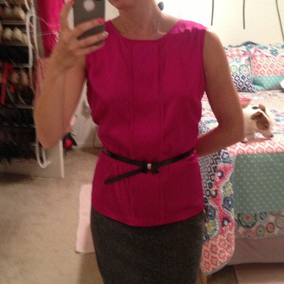 Calvin Klein Tops - ❌SOLD❌Calvin Klein got pink sleeveless blouse