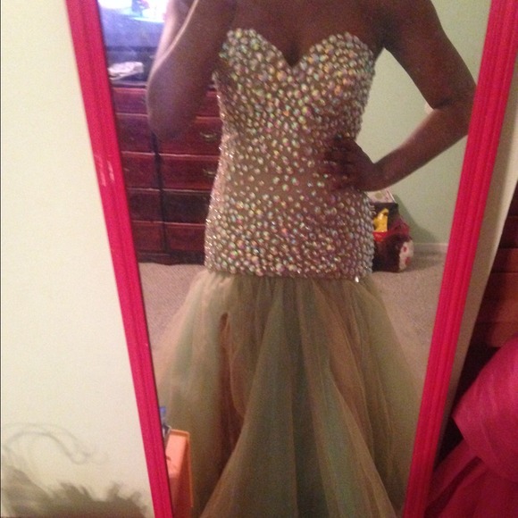 Sherri hill dress! - Picture 2 of 4