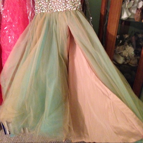Sherri hill dress! - Picture 4 of 4