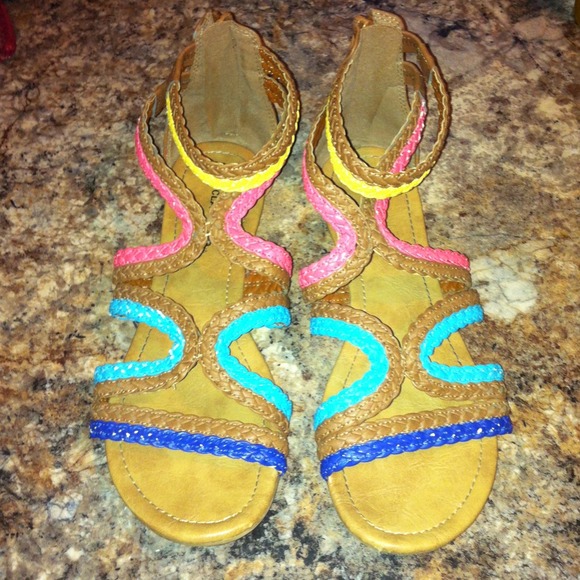 ❌No longer available❌Size 9 Gladiator Sandals