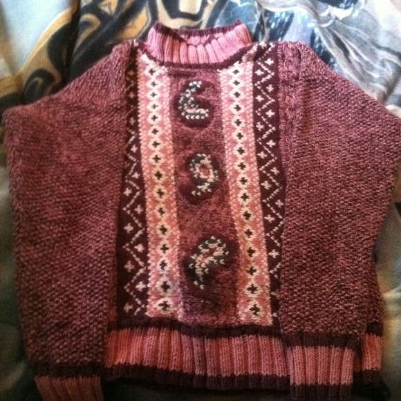 Thick sweater. Pink.