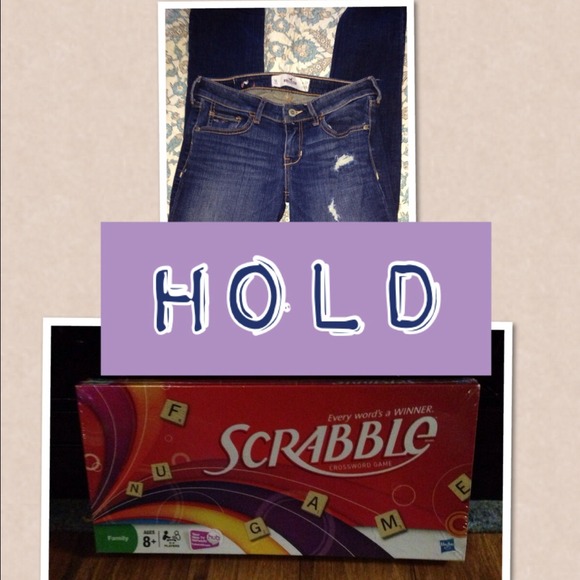 Hollister pants.😘😘