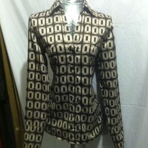 Long sleeve ladies blouse