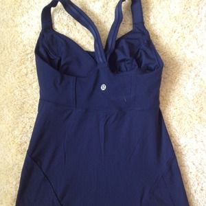 lulu tank size 4