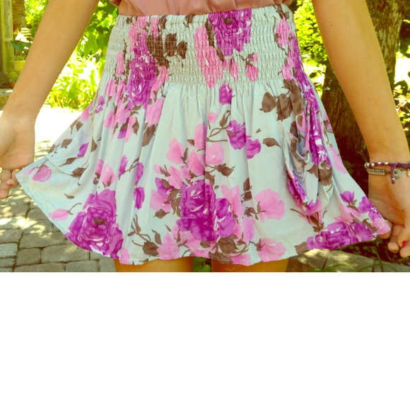 ❤SOLD❤Charlotte Russe Mint Green Floral Skirt