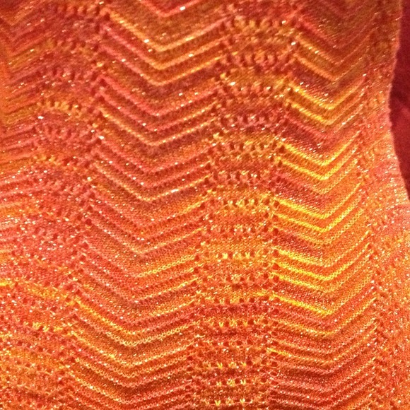 Ladies dress/ just reduced - Picture 2 of 4