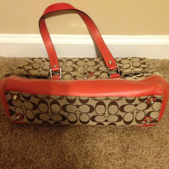 Authentic Coach F13070 - Picture 4 of 4
