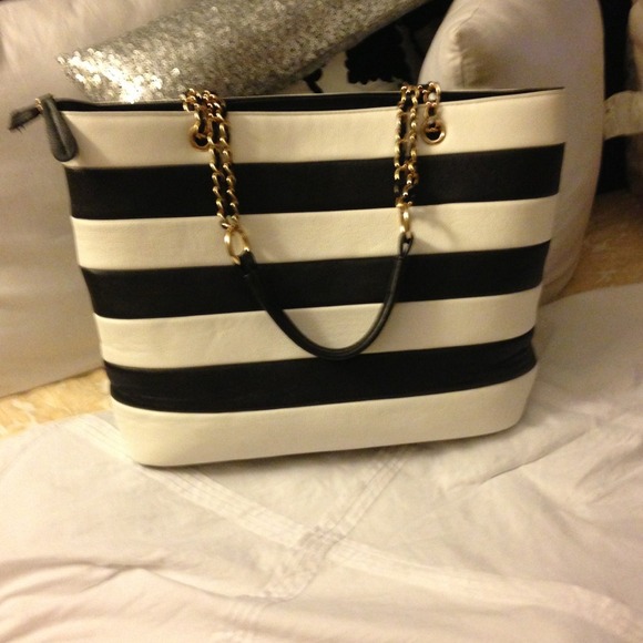 ALDO Handbags - Stripe tote!!!