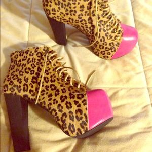 Jeffrey Campbell fur cheetah lita