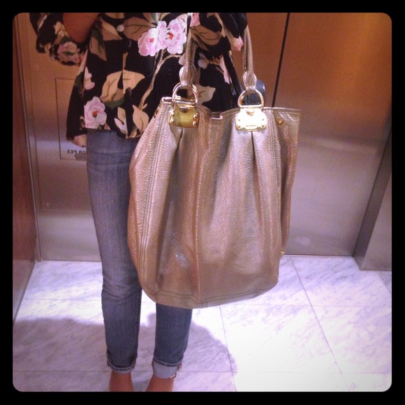 Miu Miu Crinkle Patent Tote For @stylewarrior