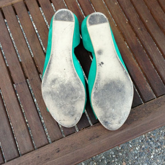 Mint suede shoes - Picture 3 of 4