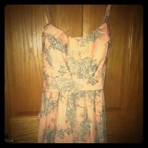 Pink vintage flower detail sundress