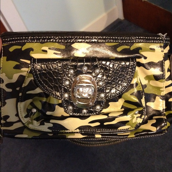 Small Camo bag