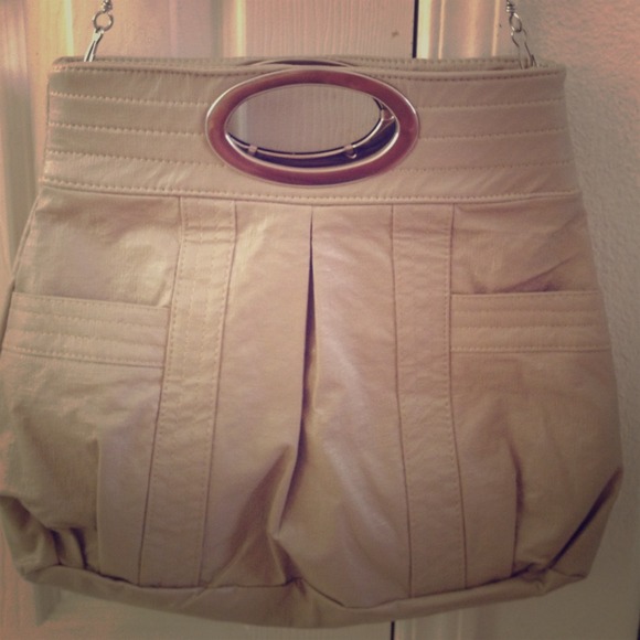 🔻🔻REDUCED🔻🔻❤Great medium size handbag❤