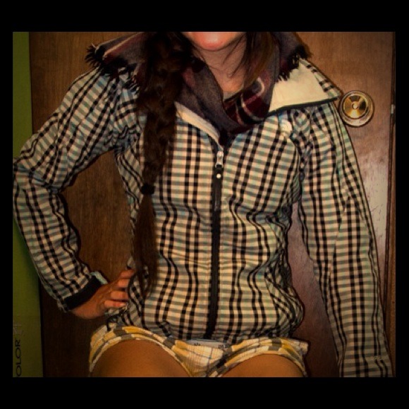 The North Face Outerwear - North face hard shell checkered jacket