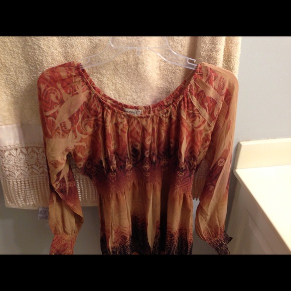 Printed Brown Top - Picture 2 of 2