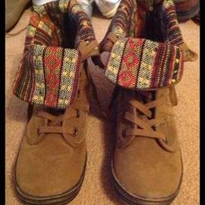 ***Reserved***Brown lace up boots