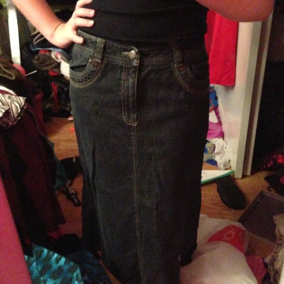 Long jean skirt