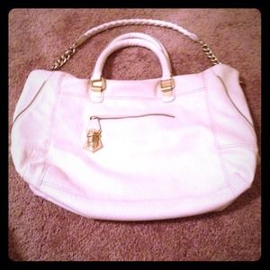White Steve Madden bag❌TRADED❌