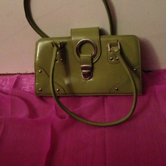 Green hand bag