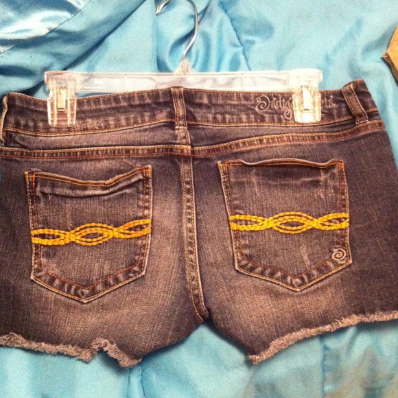 Shorts - Picture 2 of 2