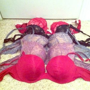 Victoria's Secret Bra lot and AE Shirt lot bundle