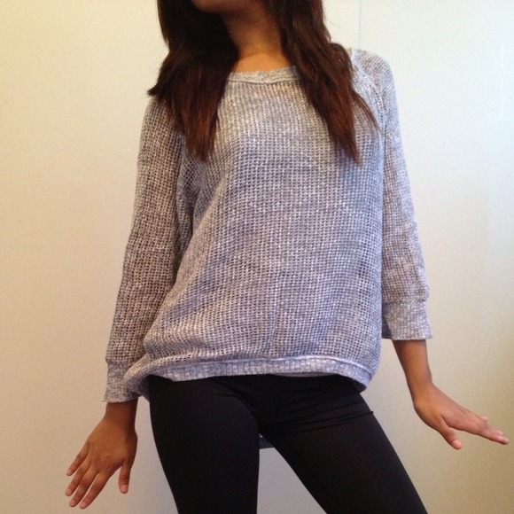 Cute sweater like shirt!!